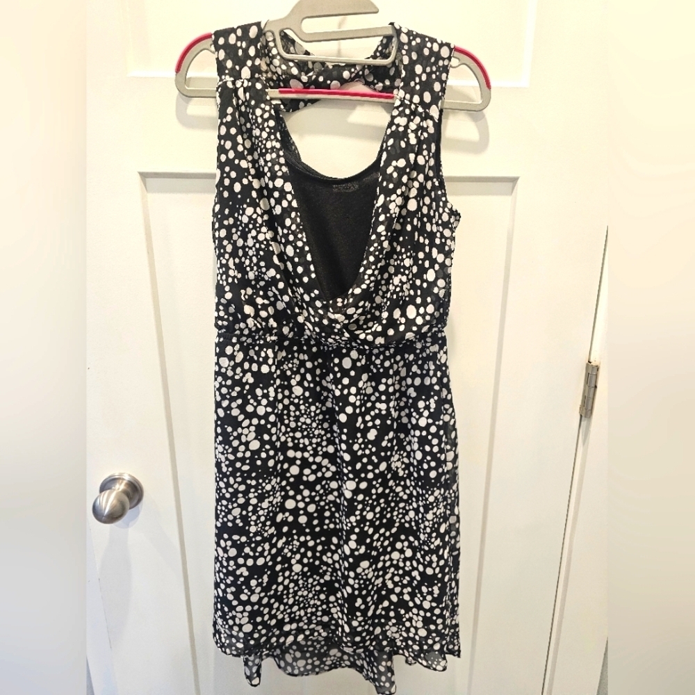 Cato Black White Polka Dot Cowl Neck Sleeveless Dress Size 6 Career Casual
